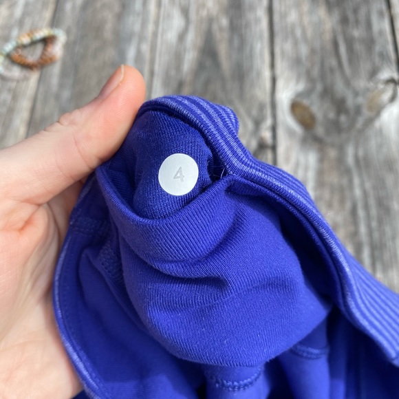 Lululemon 4 Gather and Crow Crop leggings - Picture 7 of 8